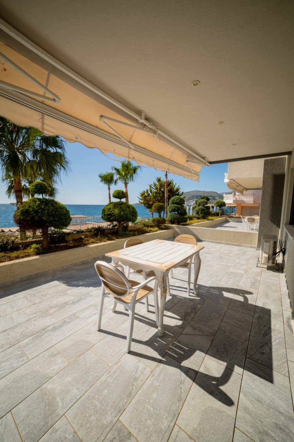 Residence Saranda International מראה חיצוני תמונה